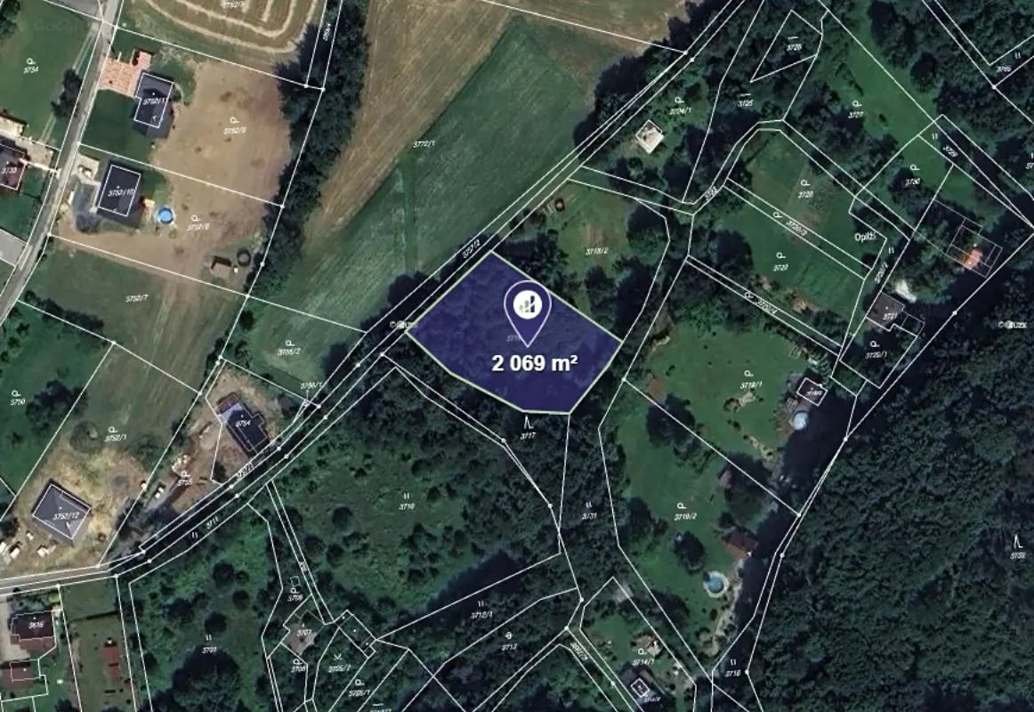 Prodej pole 2069 m²
